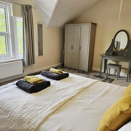 Homebird - Sharrow Retreat * Harrogate